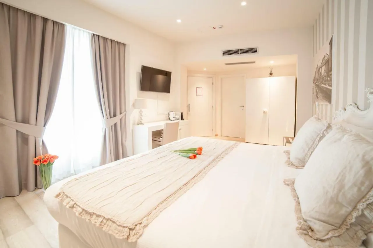 ** בית הארחה Rooms Milano Duomo איטליה